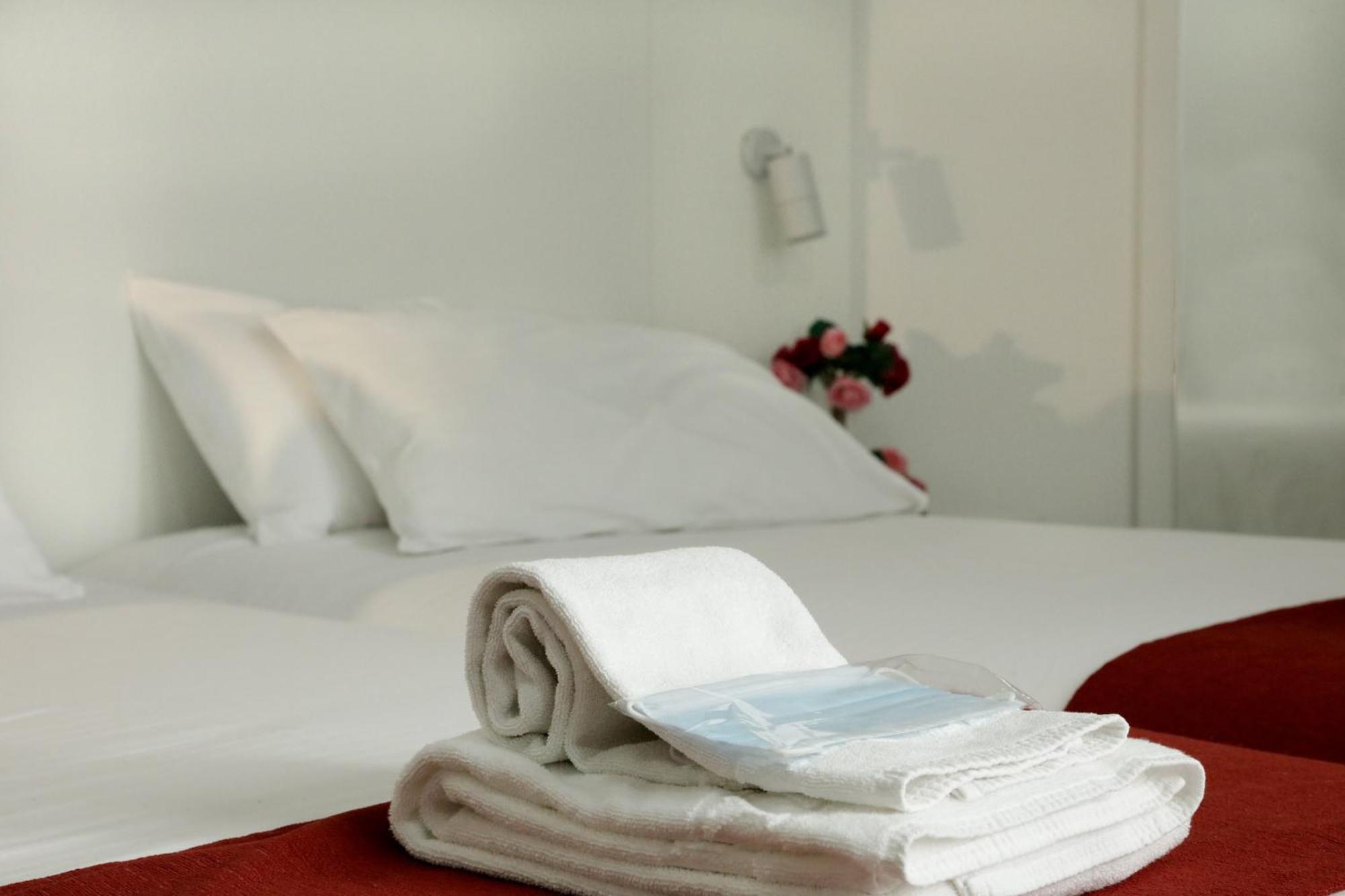Hostal Royal Cruz Мадрид Экстерьер фото